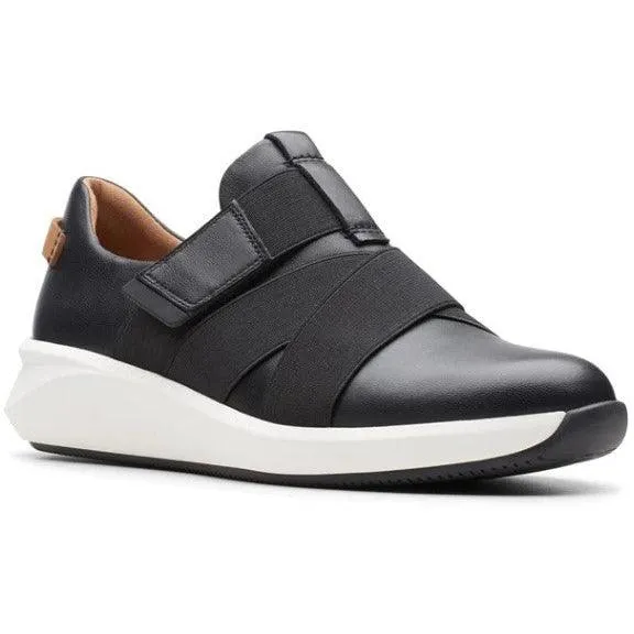 Clarks Womens Trainer Un Rio Strap Black Leather