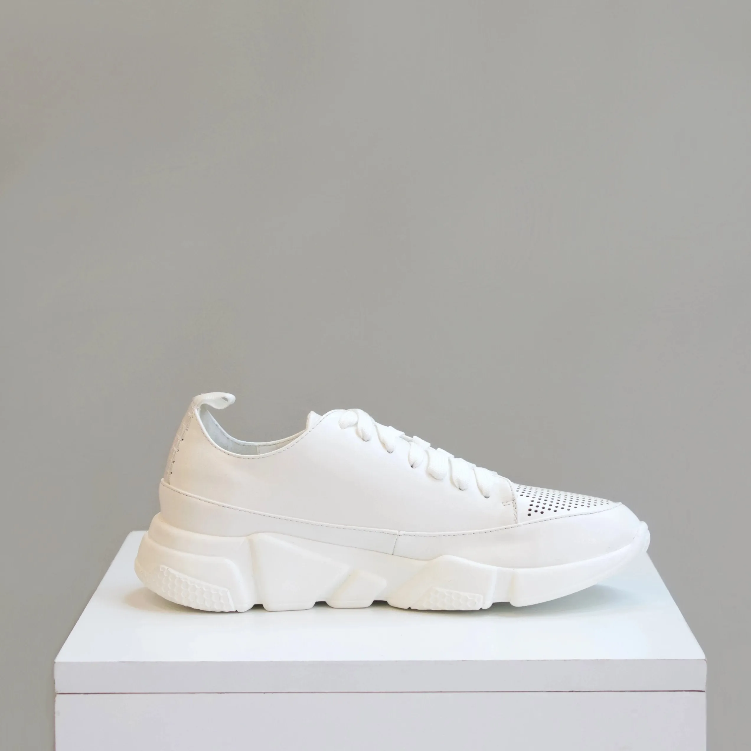 GIA White Sneaker