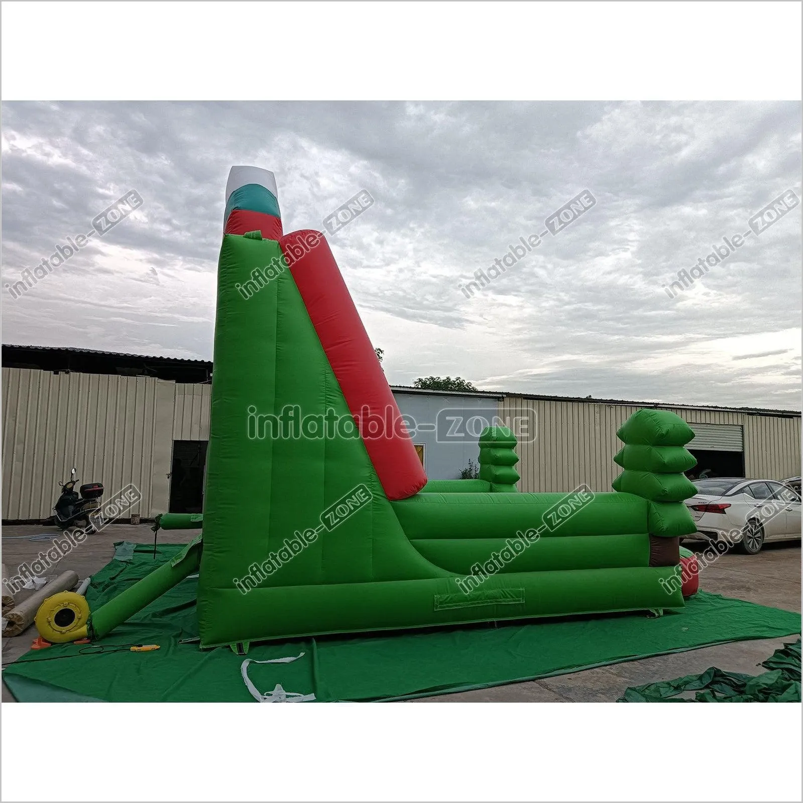 Inflatable Forest Theme Climbing Wall Bouncer Red And Blue Inflatable Sports Climbing Game