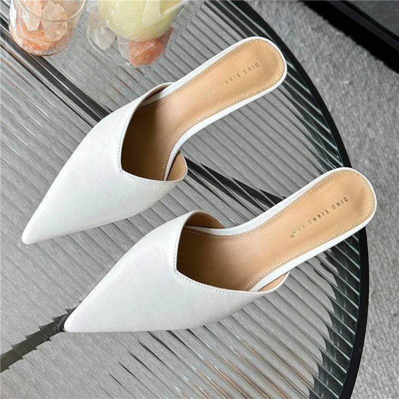 Pointed Toe Kitten heel Shoes