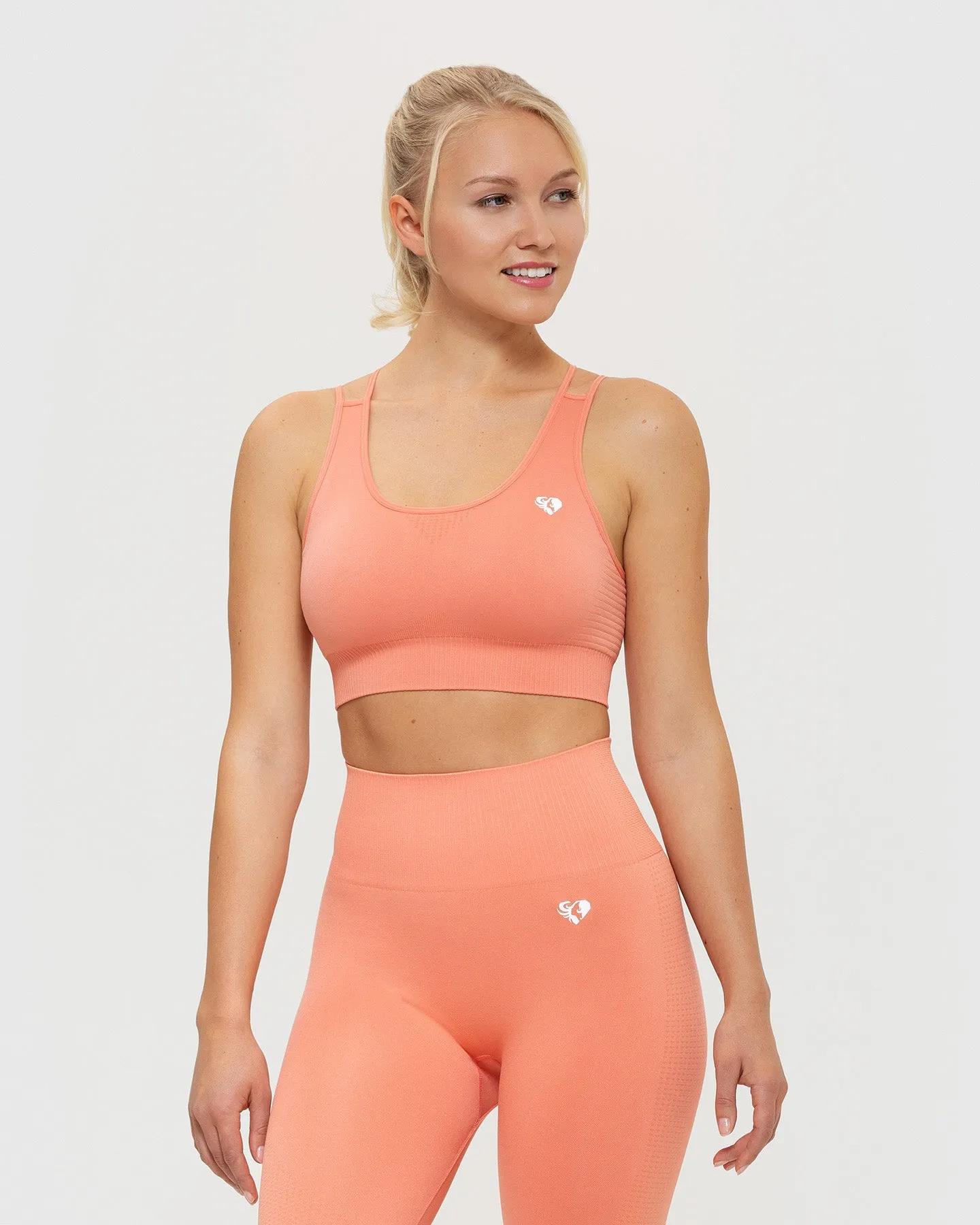 Power Seamless Sports Bra | Peach Sand