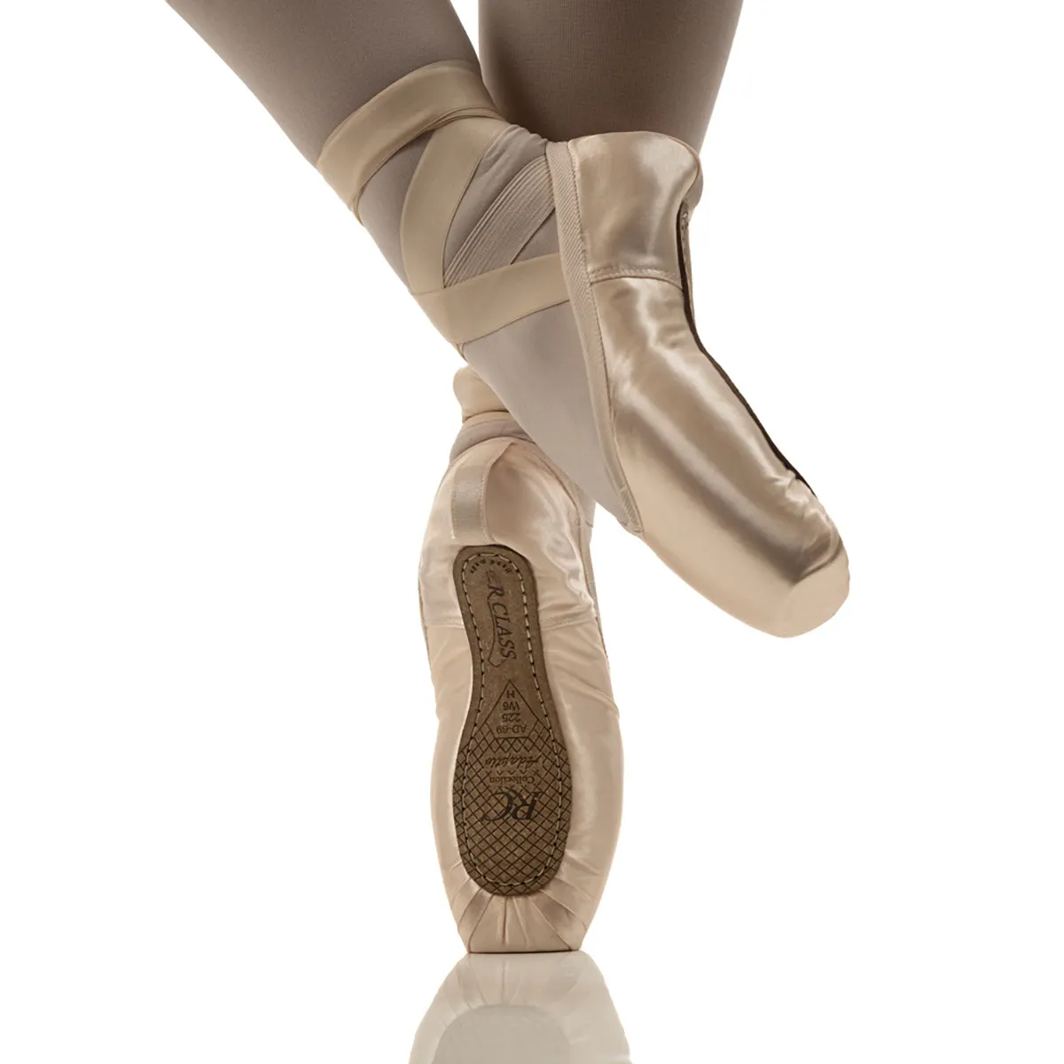 R-Class AD69 Soleia Pointe Shoes - Soft Shank