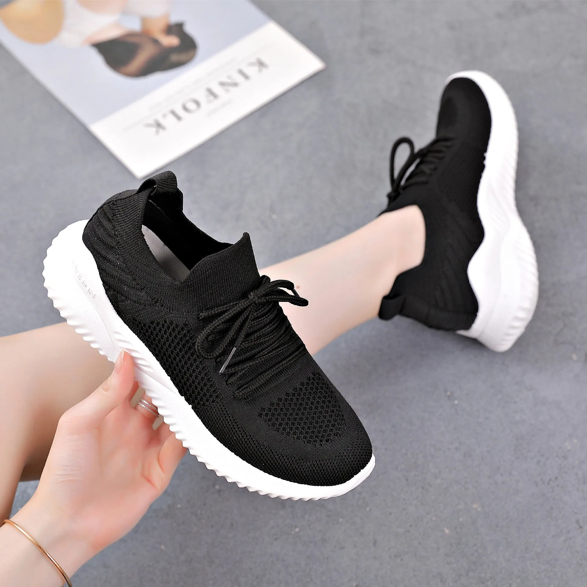 SH315 - Lightweight casual women's shoes