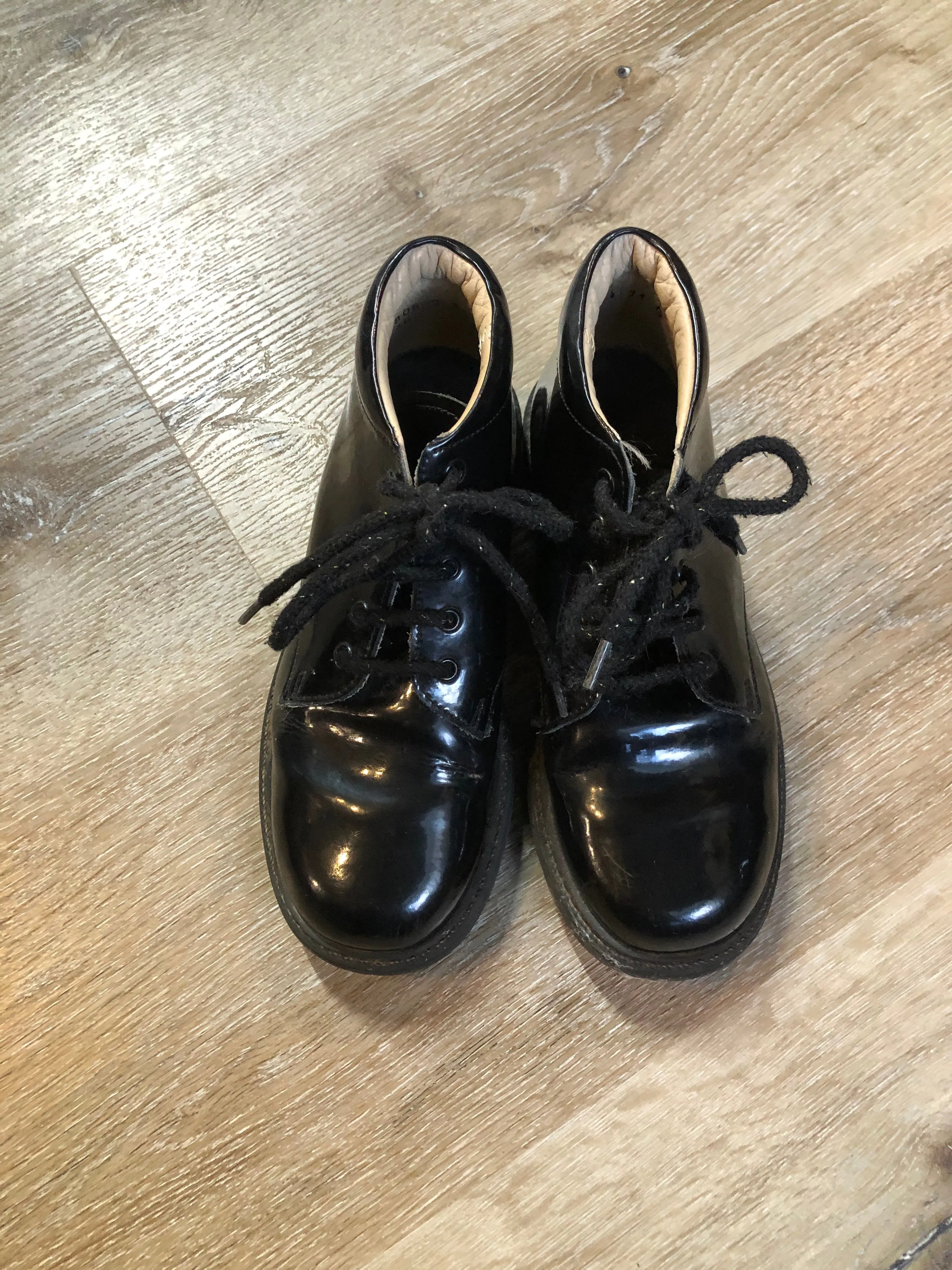 Start Rite Black Patent Leather Kids Shoes SOLD