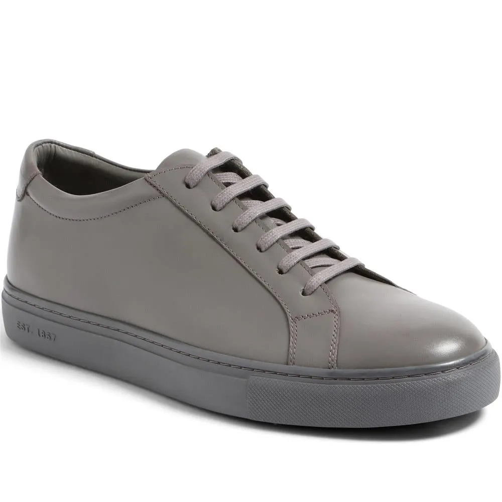 Sutton Leather Sneakers / 320 905