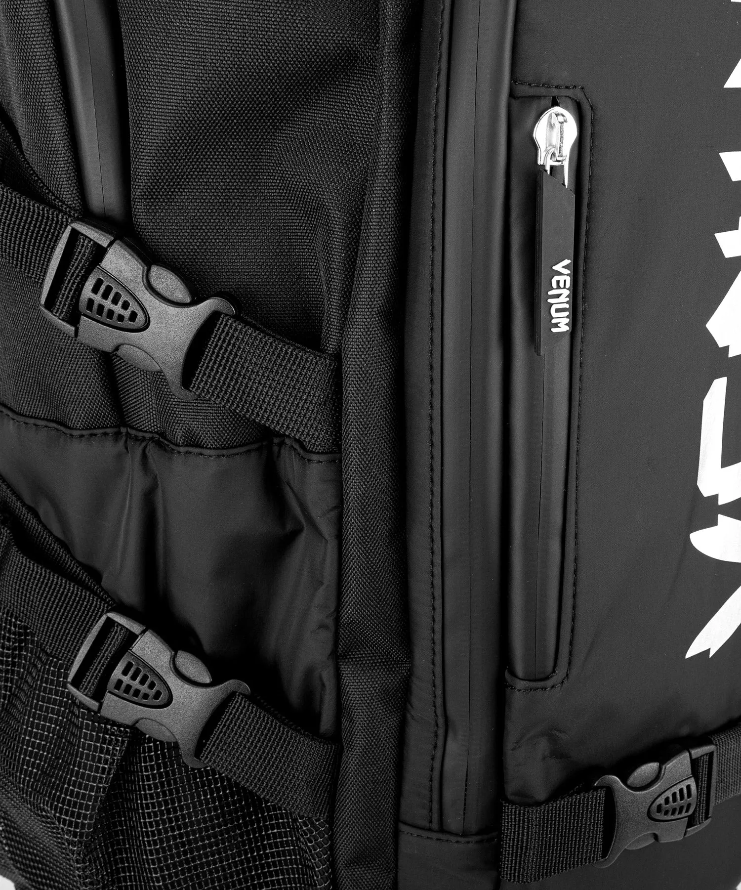 Venum Challenger Xtrem Evo BackPack - Black/White